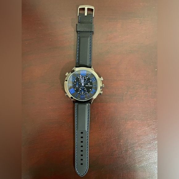 Brand new Blue V6 super speed men’s fashion watch - Picture 4 of 4